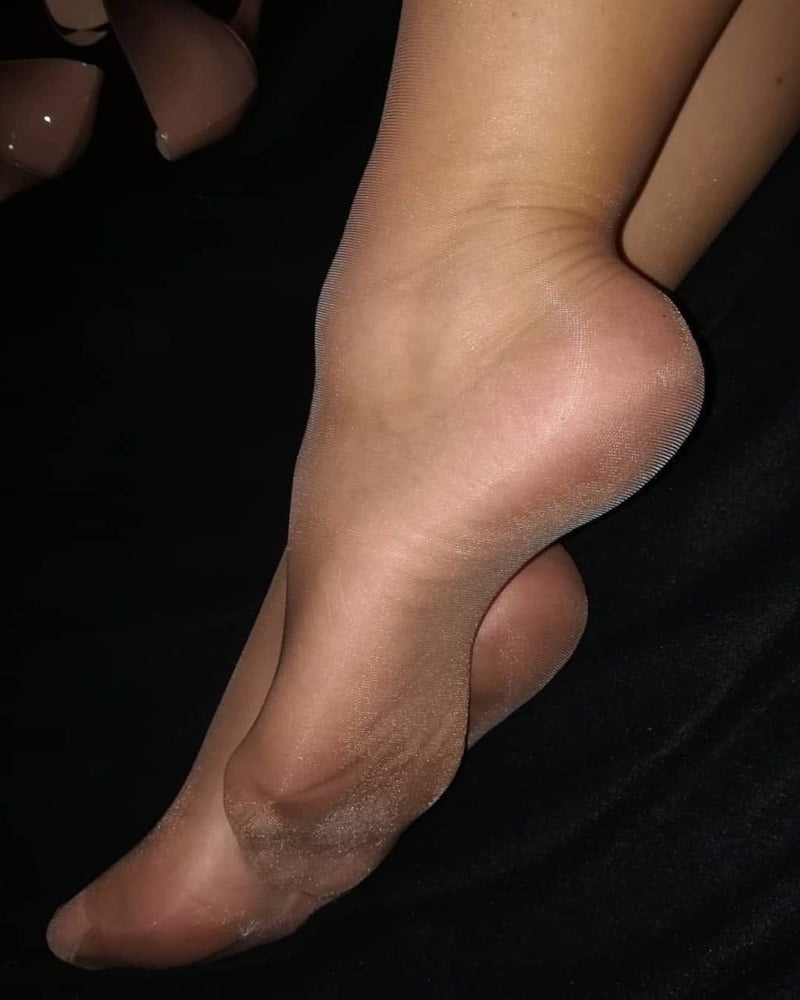 Just nylon feet #97214366