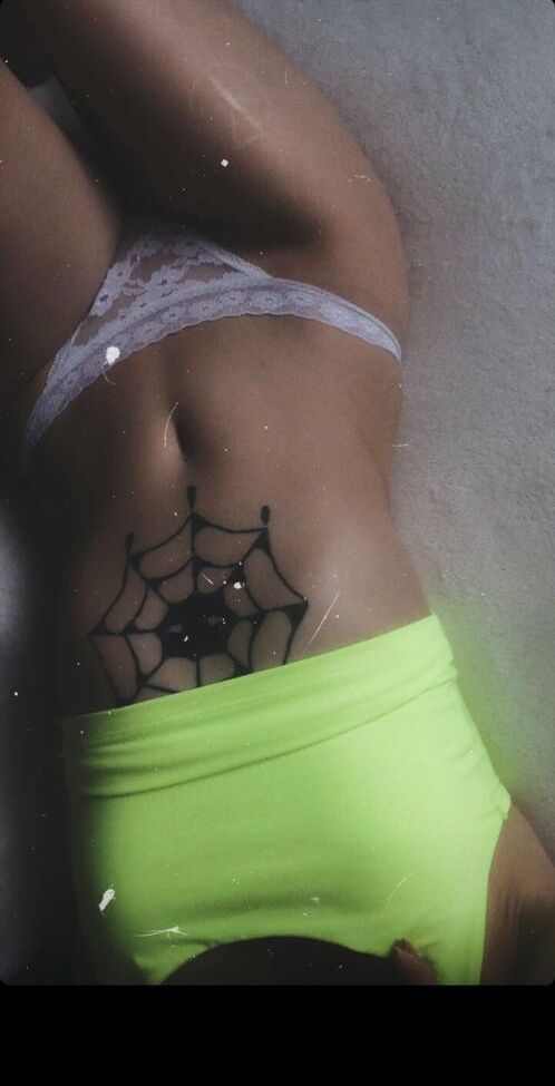 Gheddocinderrella desnuda #108150099