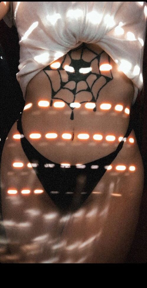 Gheddocinderrella desnuda #108150106