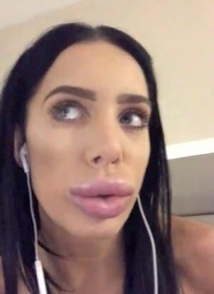 Kristyna martelli
 #104964098