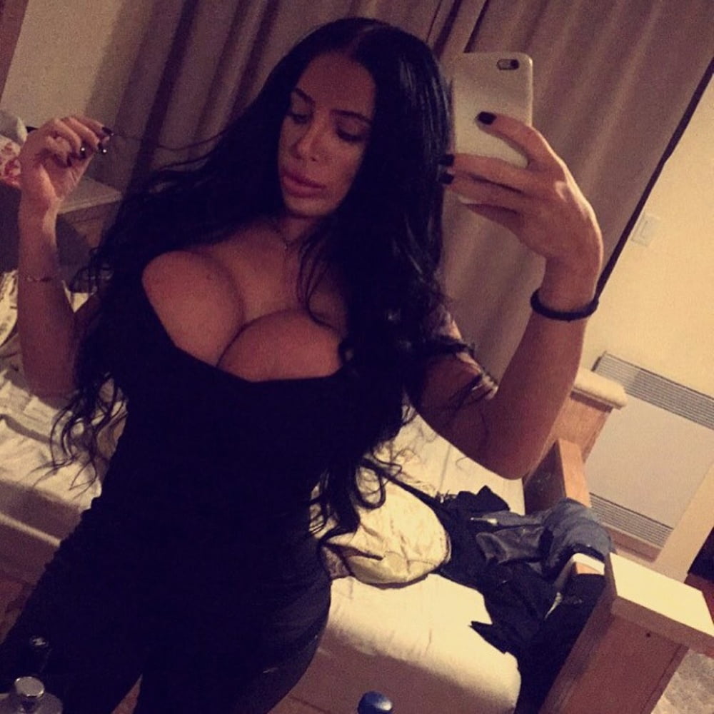 Kristyna martelli
 #104964349