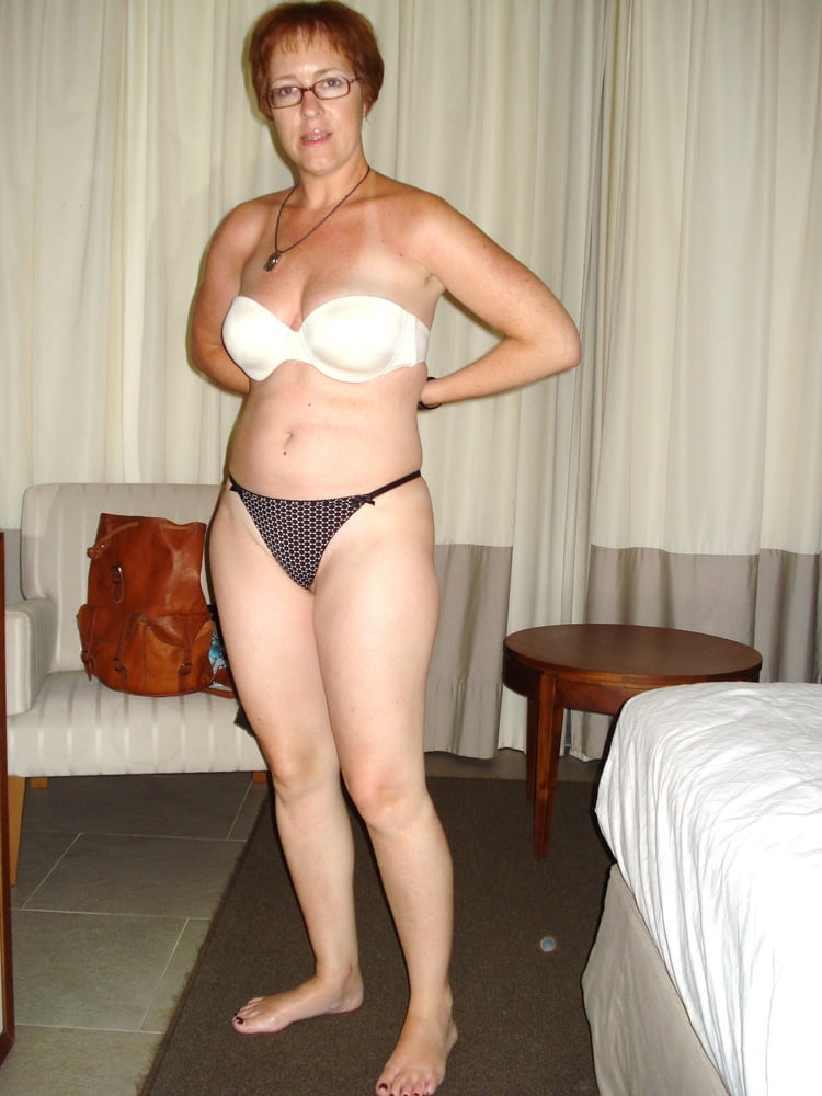 Gorgeous Uk Milf 3743923