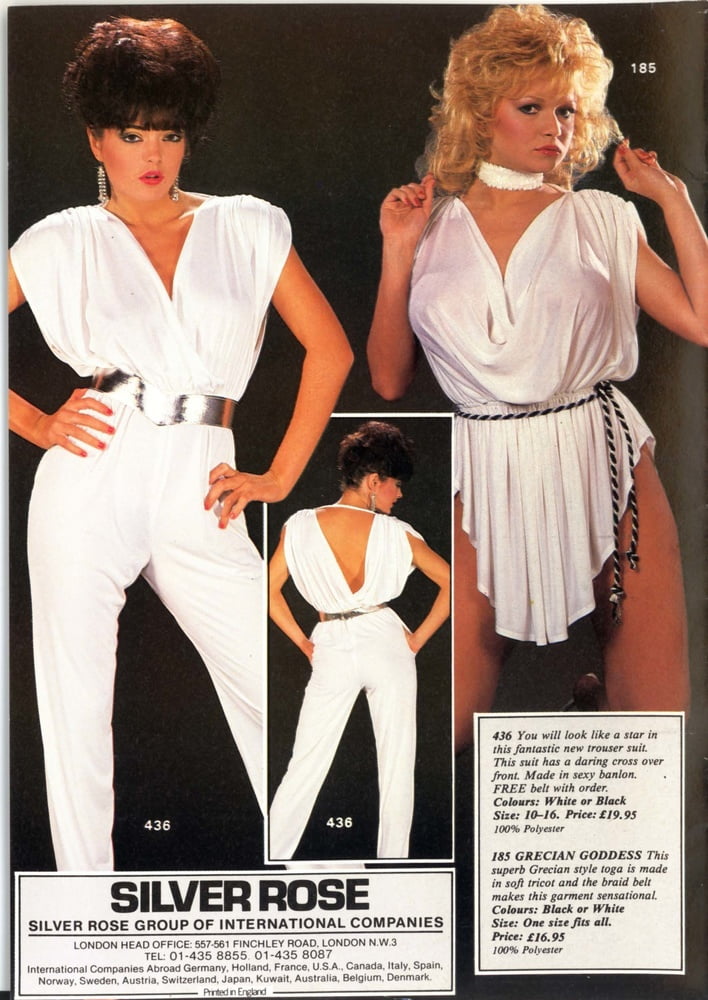 Catalogues de lingerie vintage, principalement des années 1980
 #90211127