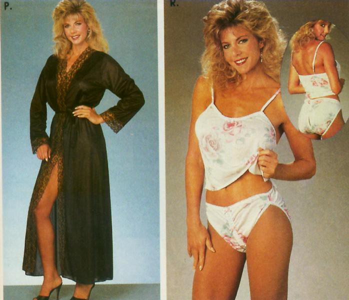 Catalogues de lingerie vintage, principalement des années 1980
 #90211167