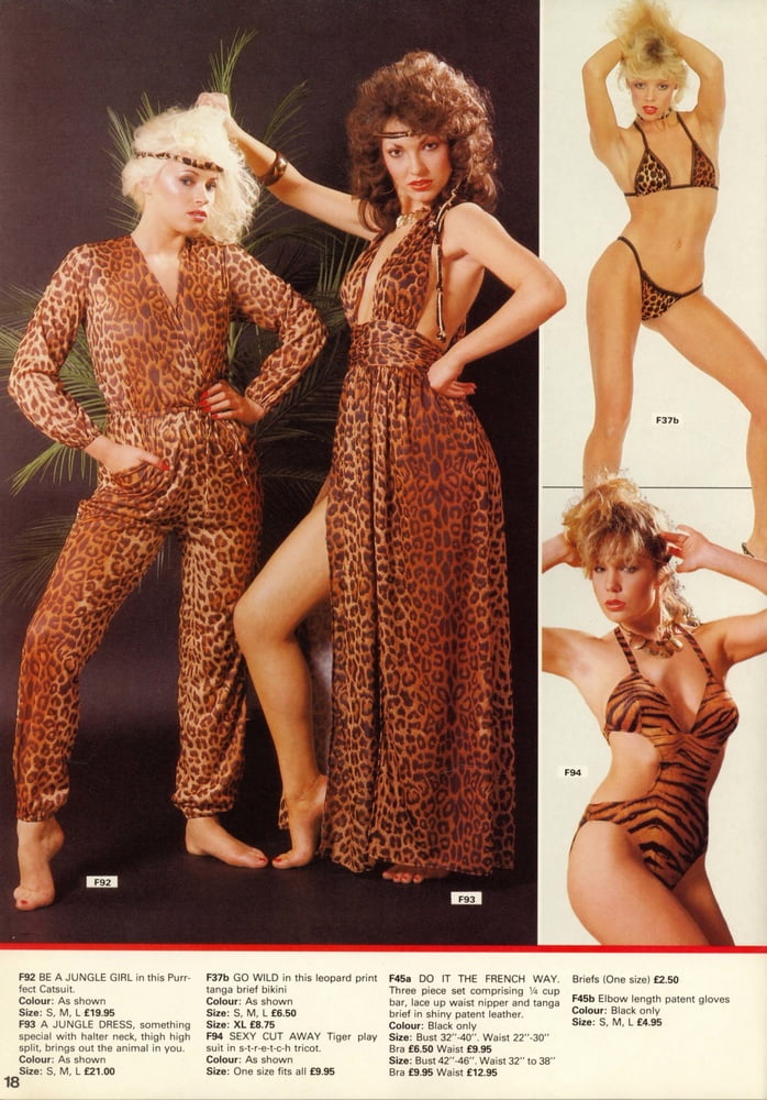 Catalogues de lingerie vintage, principalement des années 1980
 #90211191