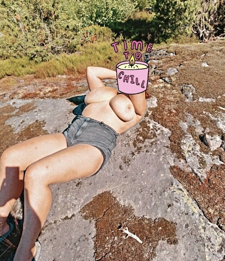 Ancatarine desnuda #108242446