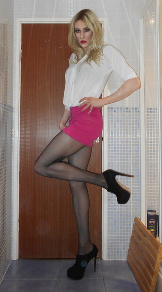 crossderssing and trans #98657550