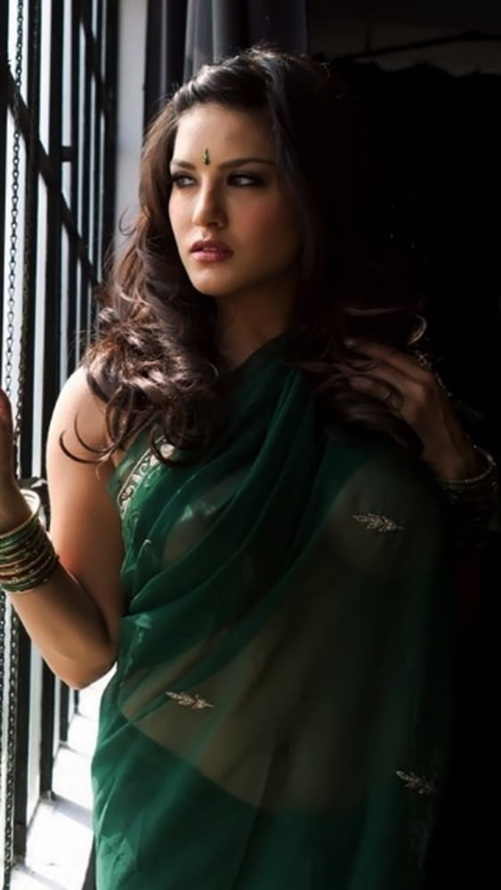 Sunny Leone in saree #81038889