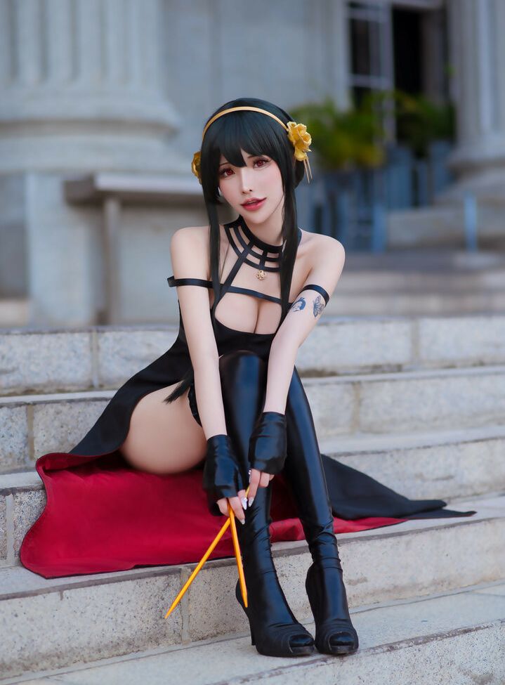 Plant Lily desnuda #108286244