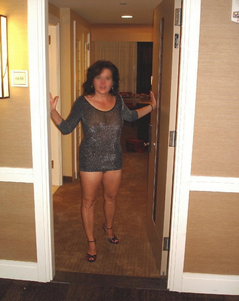 Matures with an open door policy 5 #82611338