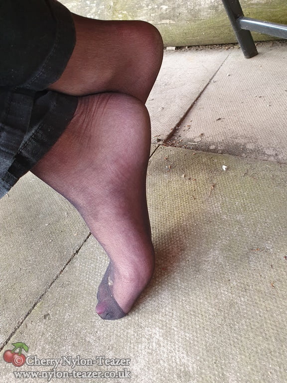 Black Hose Lockdown #98462930