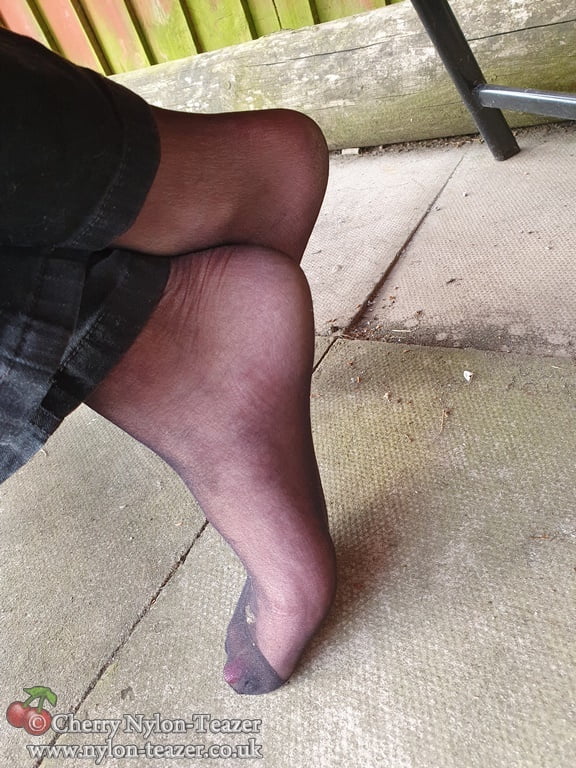 Black Hose Lockdown #98462933