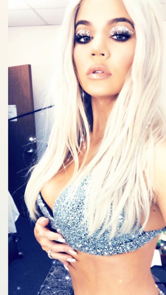Celebrity Sluts I Want To Fuck: Khloe Kardashian #81047885