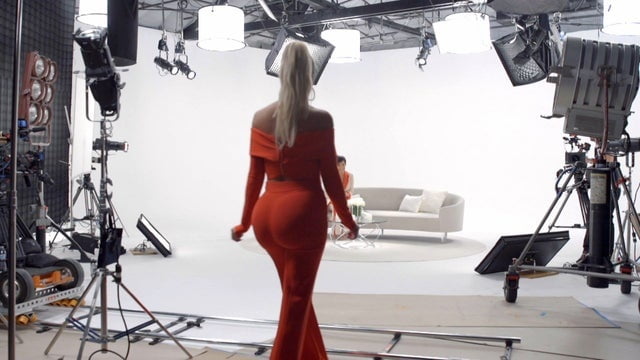Celebrity Sluts I Want To Fuck: Khloe Kardashian #81048231