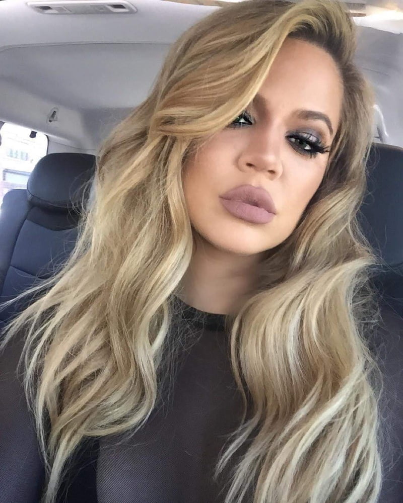 Celebrity Sluts I Want To Fuck: Khloe Kardashian #81049716