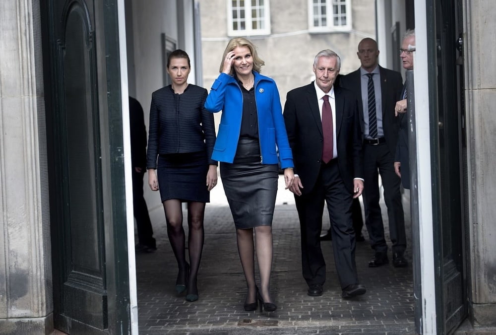 Dänische reife Politikerin helle thorning-schmidt
 #93782389