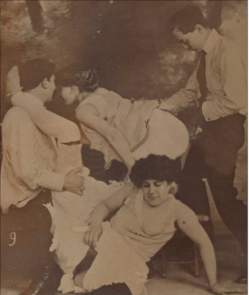 Porno del siglo XIX
 #93916030