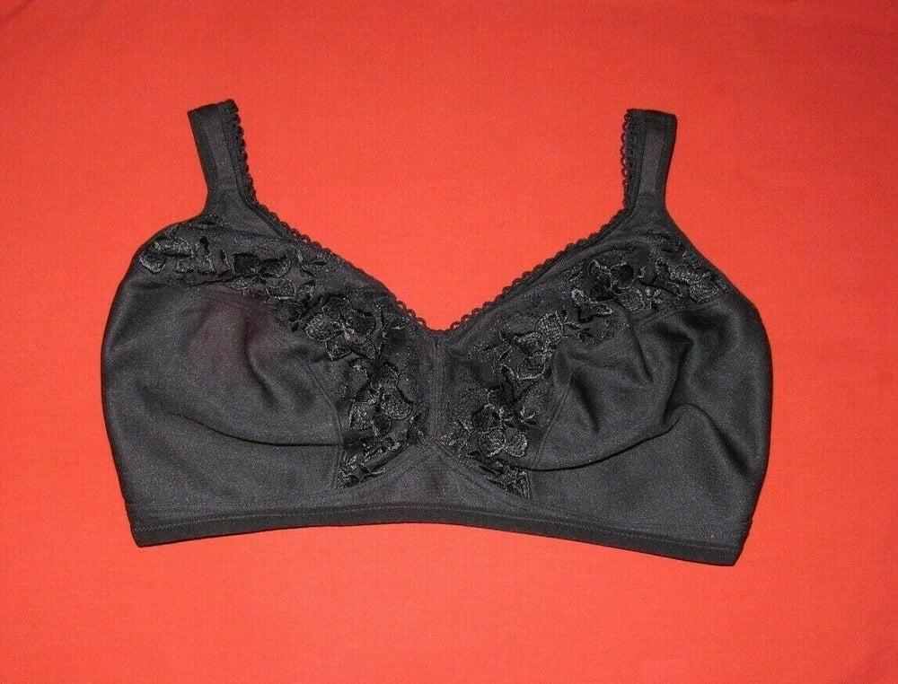 Colpi di reggiseno
 #102032358