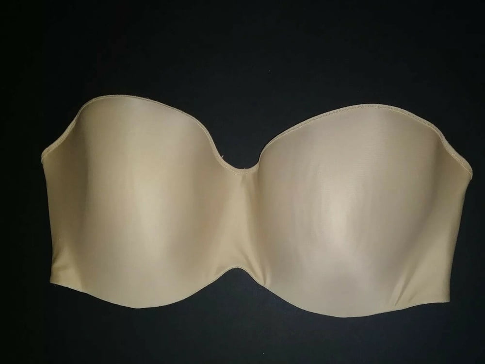 Colpi di reggiseno
 #102032524