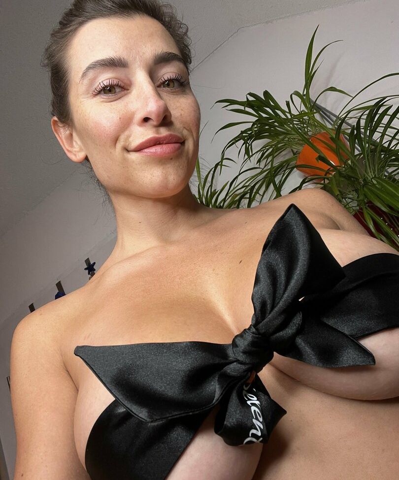 Estephania_ha desnuda #107551851