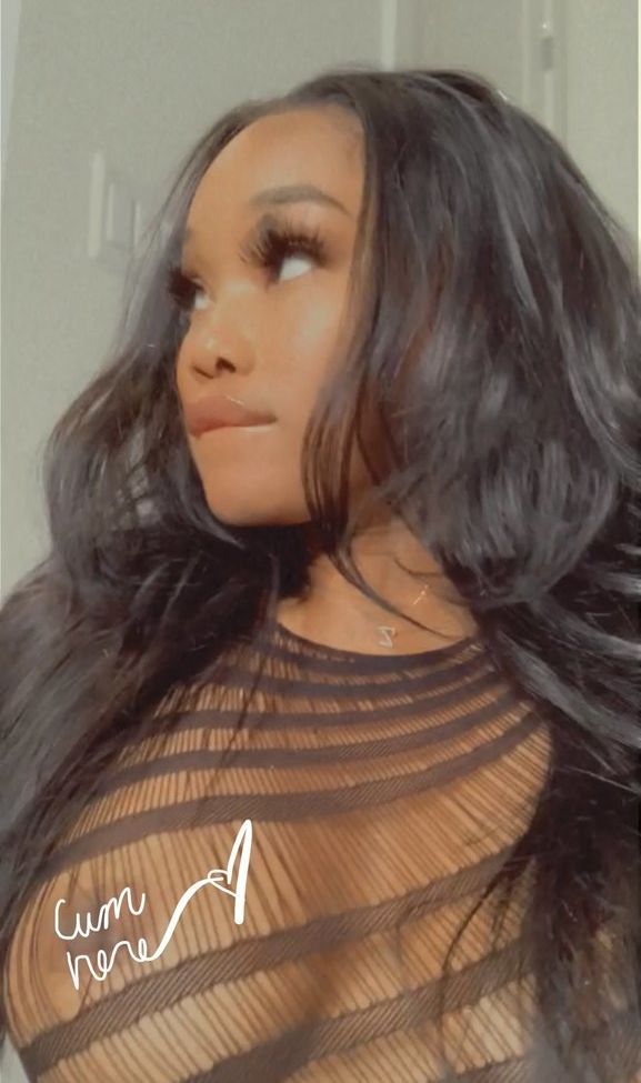 Fansloveszelie nude #108348127