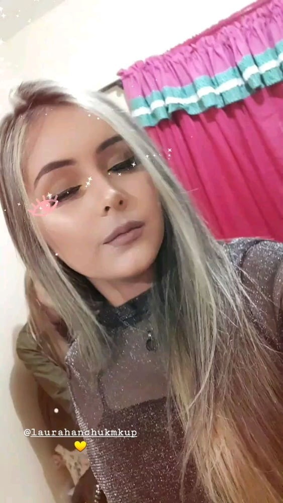 Livia putinha pra ser arrombada #93255790