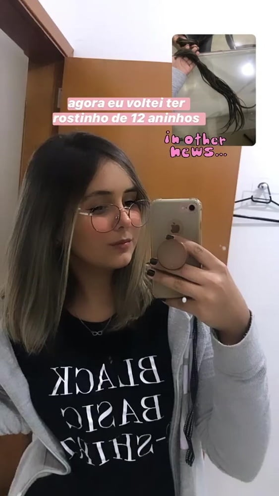 Livia putinha pra ser arrombada #93255817