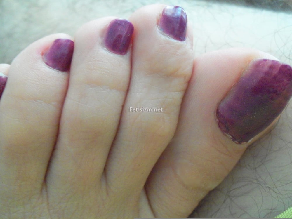Milf Feet Purple Nails - turkish married milf feet Porn Pictures, XXX Photos, Sex Images #3848617 -  PICTOA