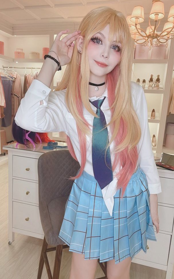 Tsuki Desu nackt #107960039