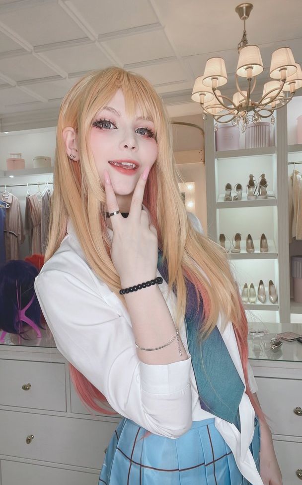 Tsuki Desu nackt #107960092