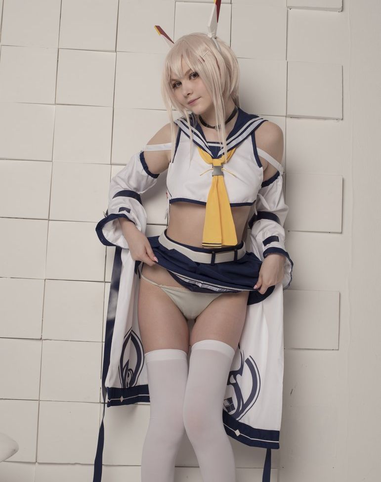 Tsuki Desu nackt #107960153