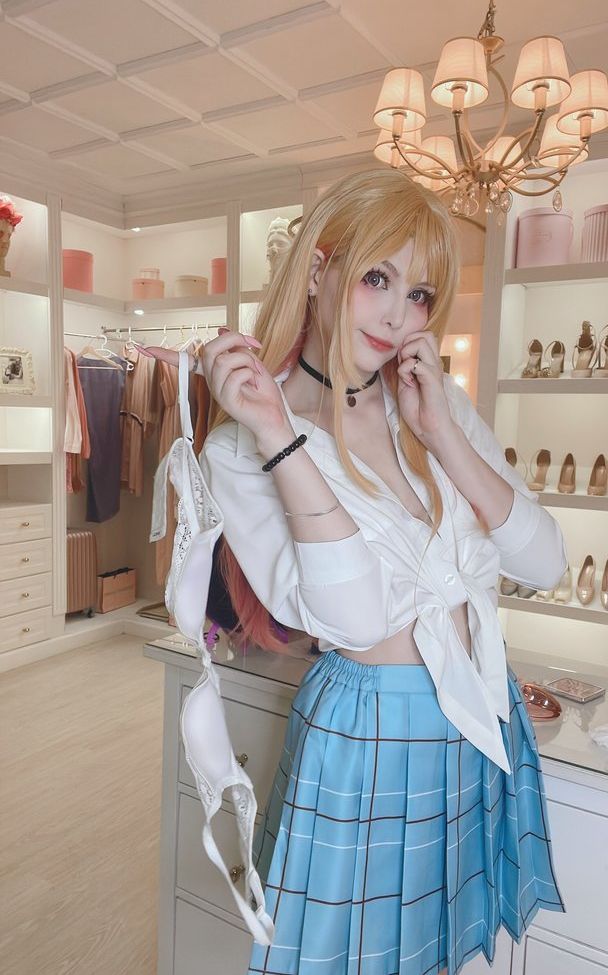 Tsuki Desu nackt #107960209