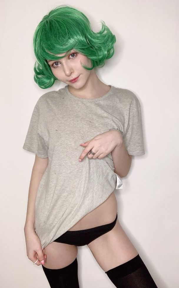 Tsuki Desu nackt #107960258