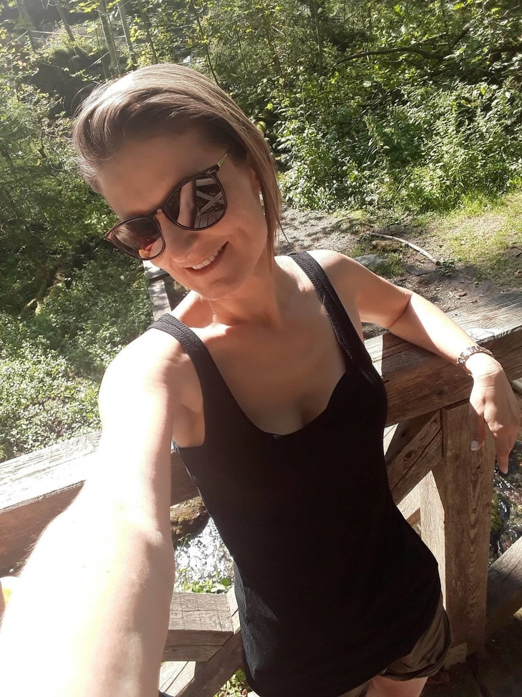 Austria susi
 #98137316