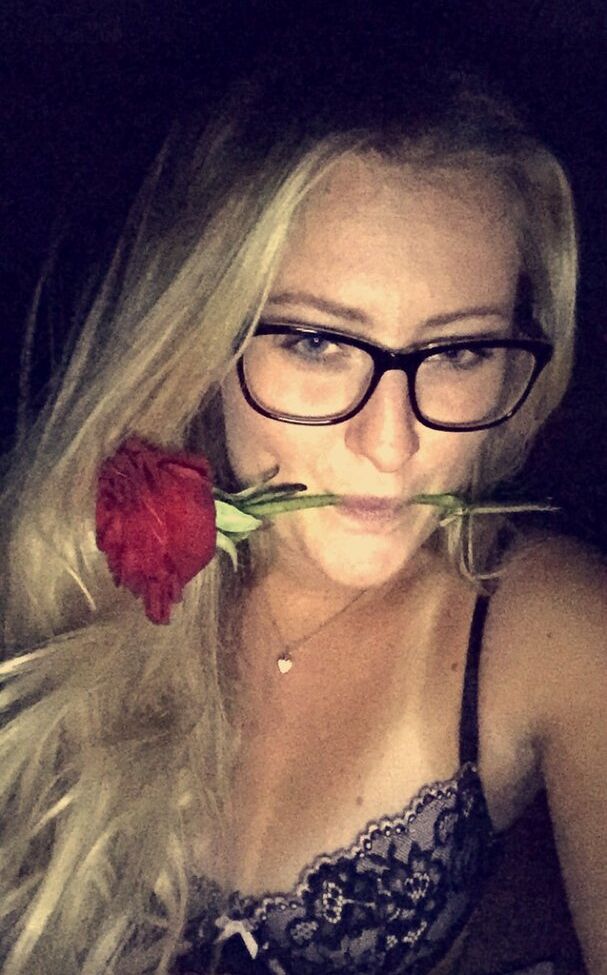 Kristina Mladenovic desnuda #108224626