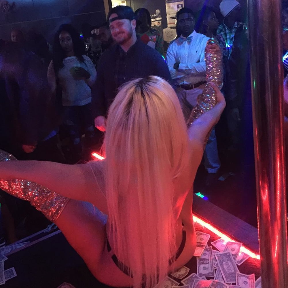 Madres públicas 2
 #96276120