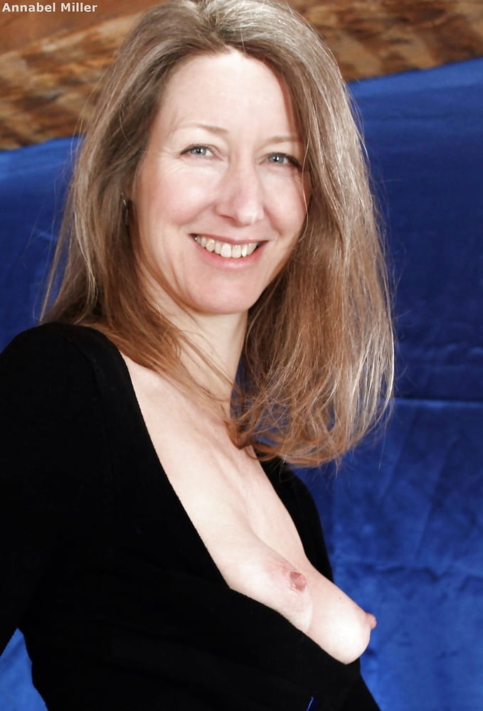 Reina de los coños afeitados milfs delgadas calientes, annabelle
 #102895144