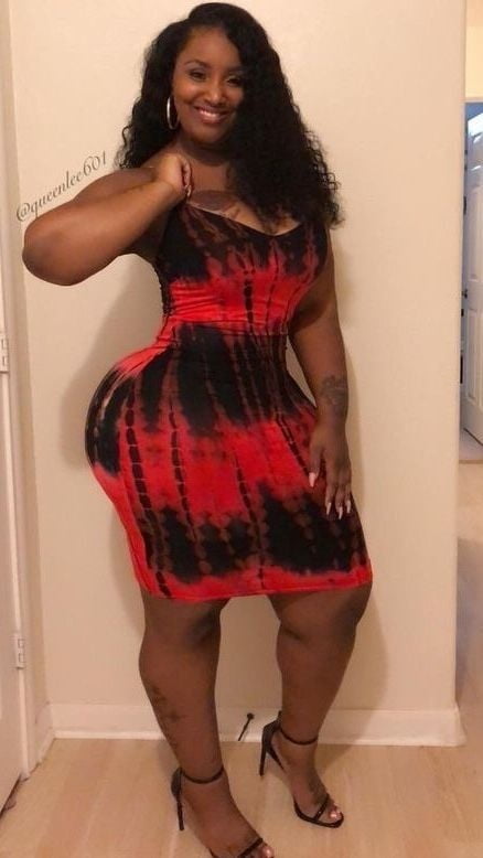 BORN WITH CURVES #81206961