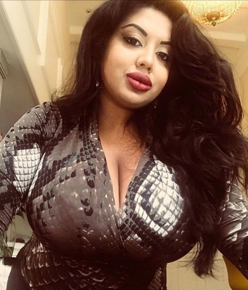 BORN WITH CURVES #81207004