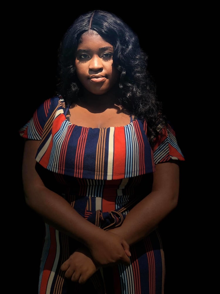 BORN WITH CURVES #81207179
