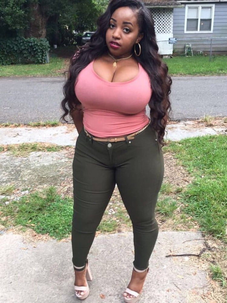 BORN WITH CURVES #81207387