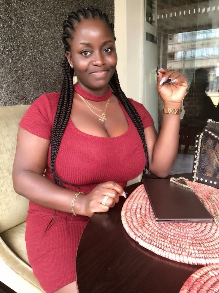 BORN WITH CURVES #81207390