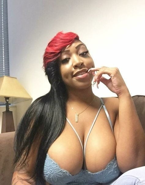 BORN WITH CURVES #81207473
