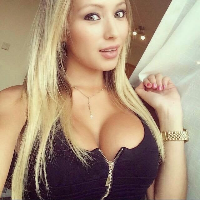 BORN WITH CURVES #81207540