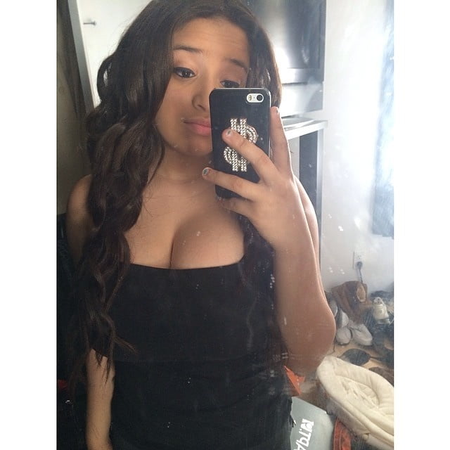 BORN WITH CURVES #81207878
