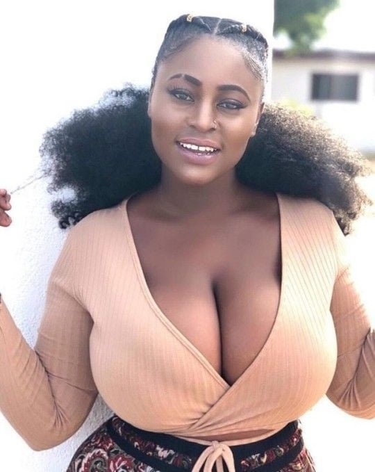 BORN WITH CURVES #81207996