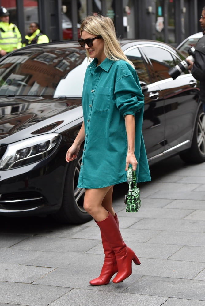 Female Celebrity Boots &amp; Leather - Ashley Roberts #98417725