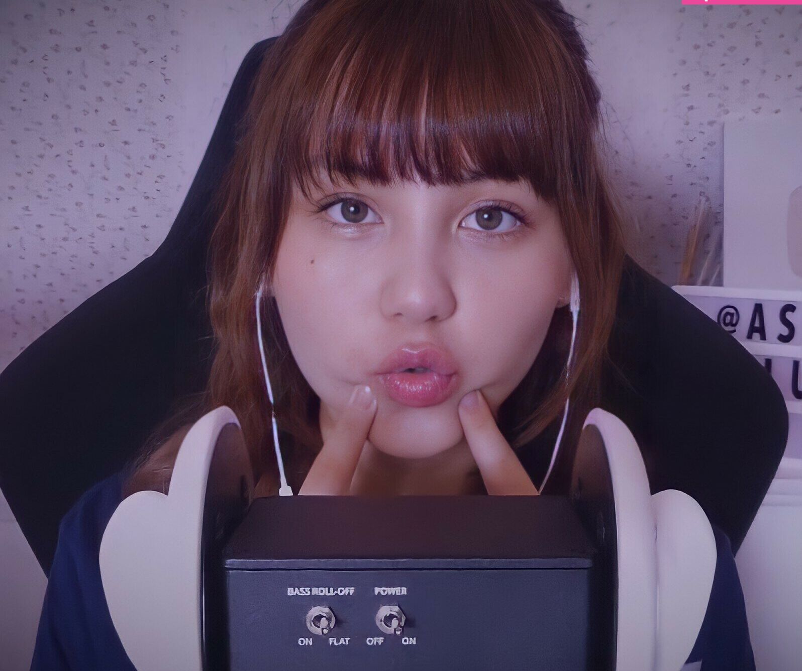 ASMR BlueKatie desnuda #109853622