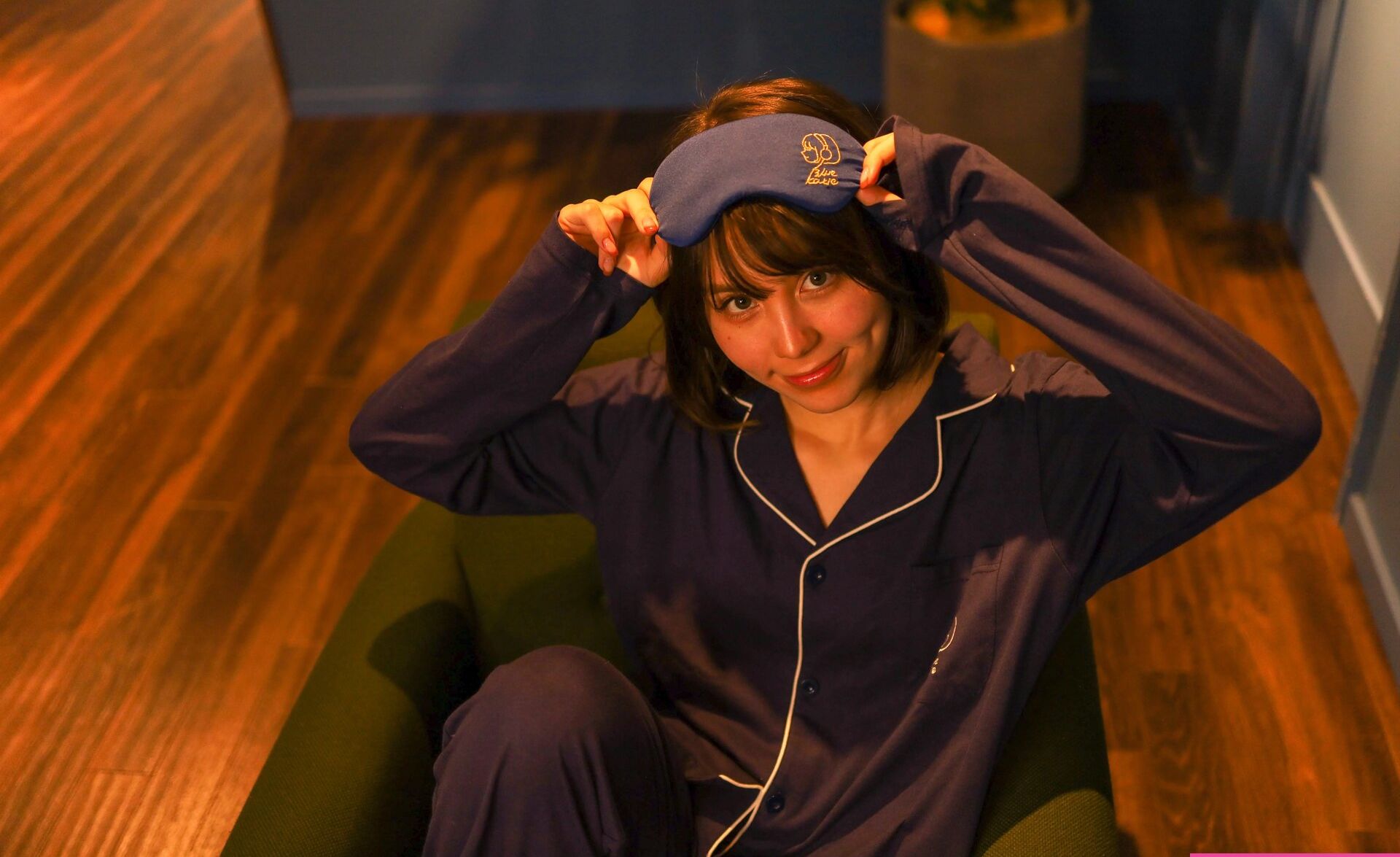 ASMR BlueKatie desnuda #109853670
