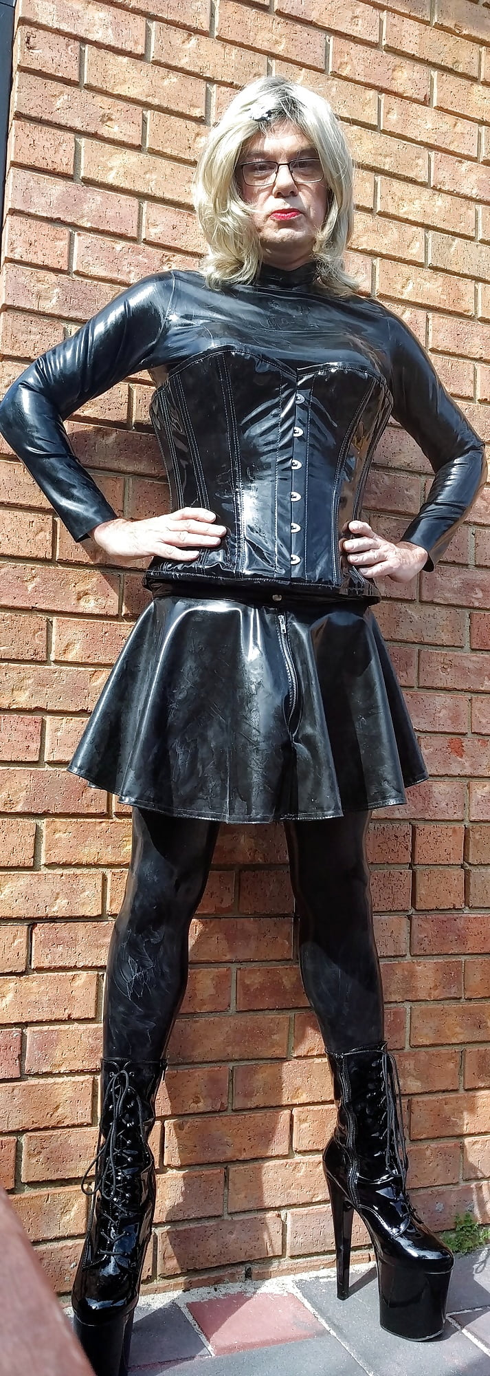 Warm day for latex #107273681